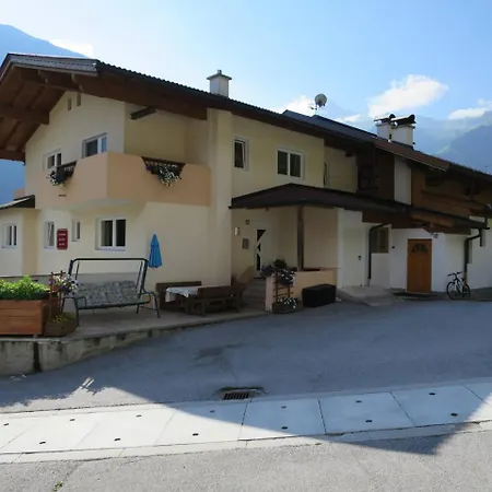 Haus Holaus 150w * Schwendau